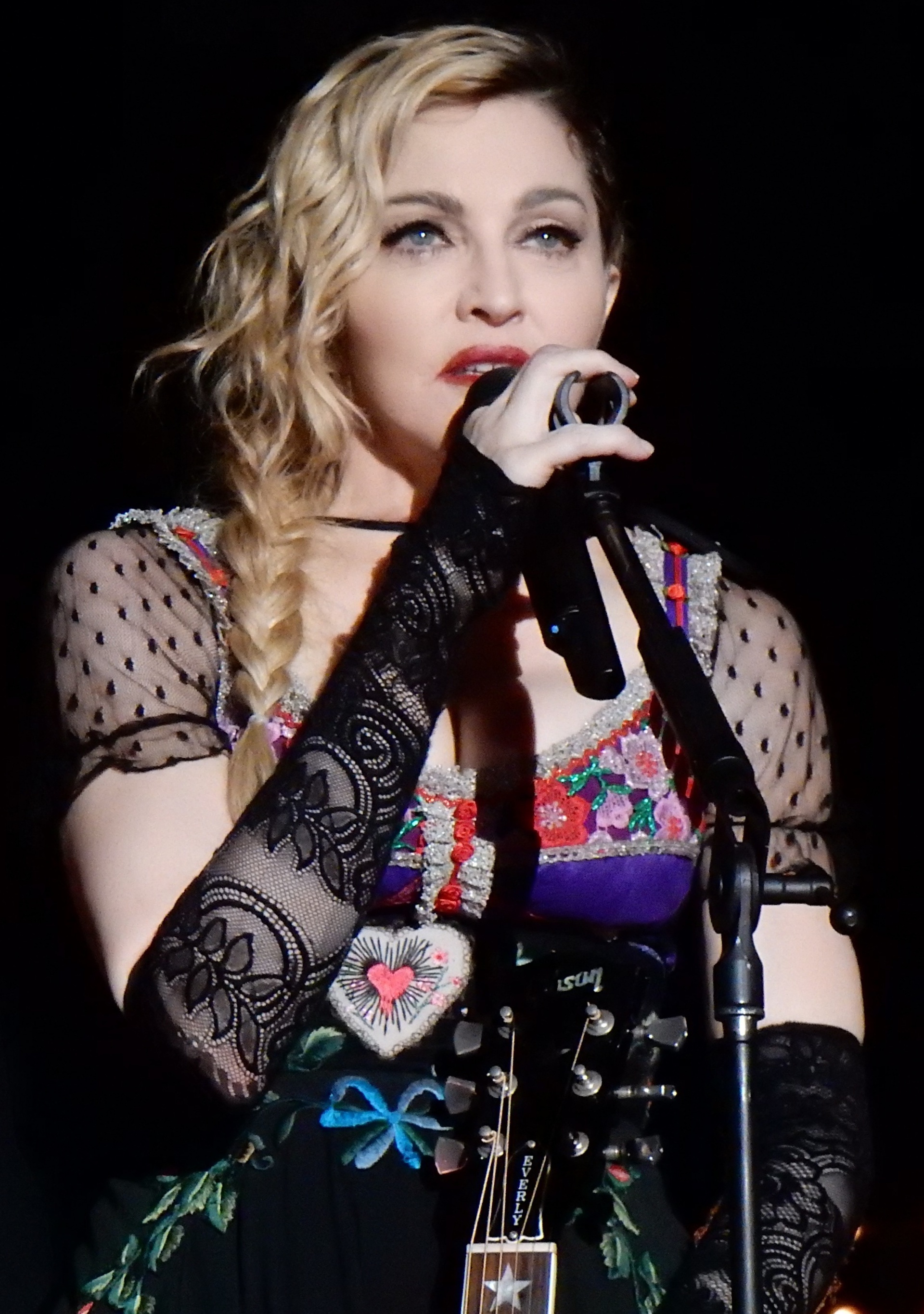 Madonna o tuoi 63 anh 3