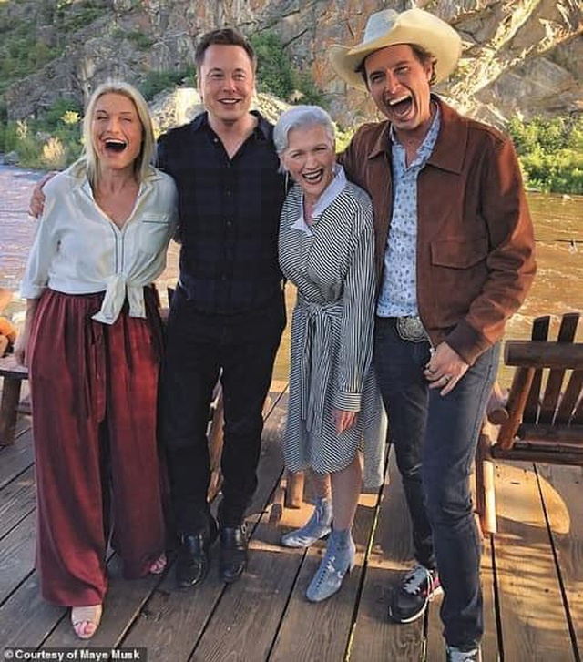 me ty phu Elon Musk anh 1