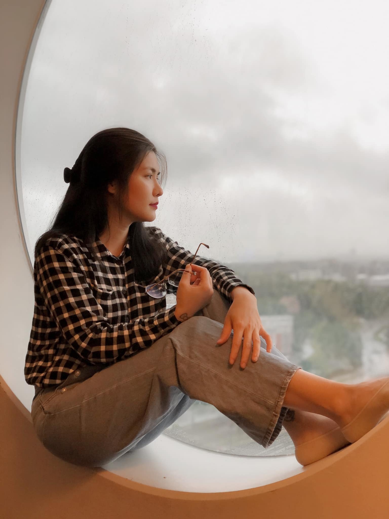 Trinh Bich Huyen hien tai anh 9