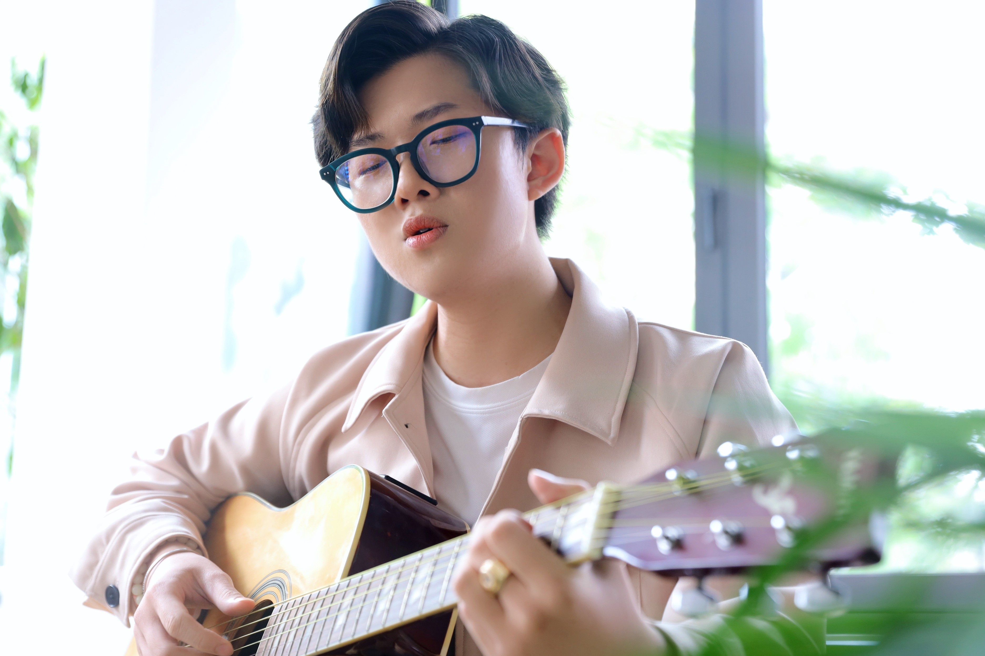 'Denis Dang kho tinh gap 10 lan Nguyen Tran Trung Quan' hinh anh