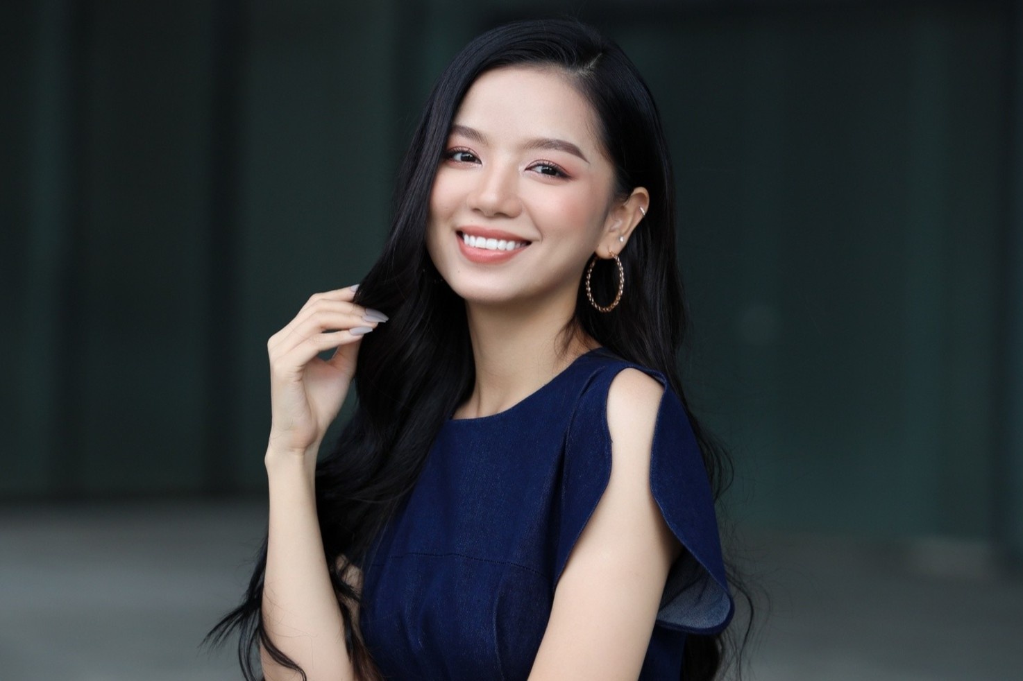 Nhan sac doi thuong cua dien vien 'Lat mat: 48h' hinh anh