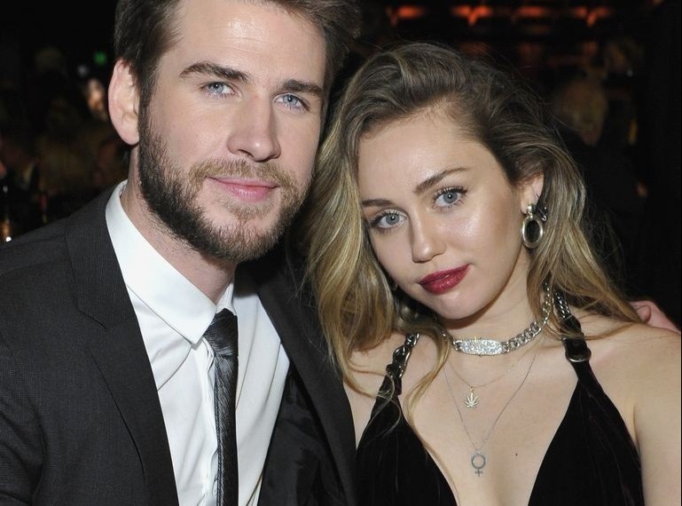 Miley Cyrus ky niem 4 nam ra mat 'Malibu' hinh anh