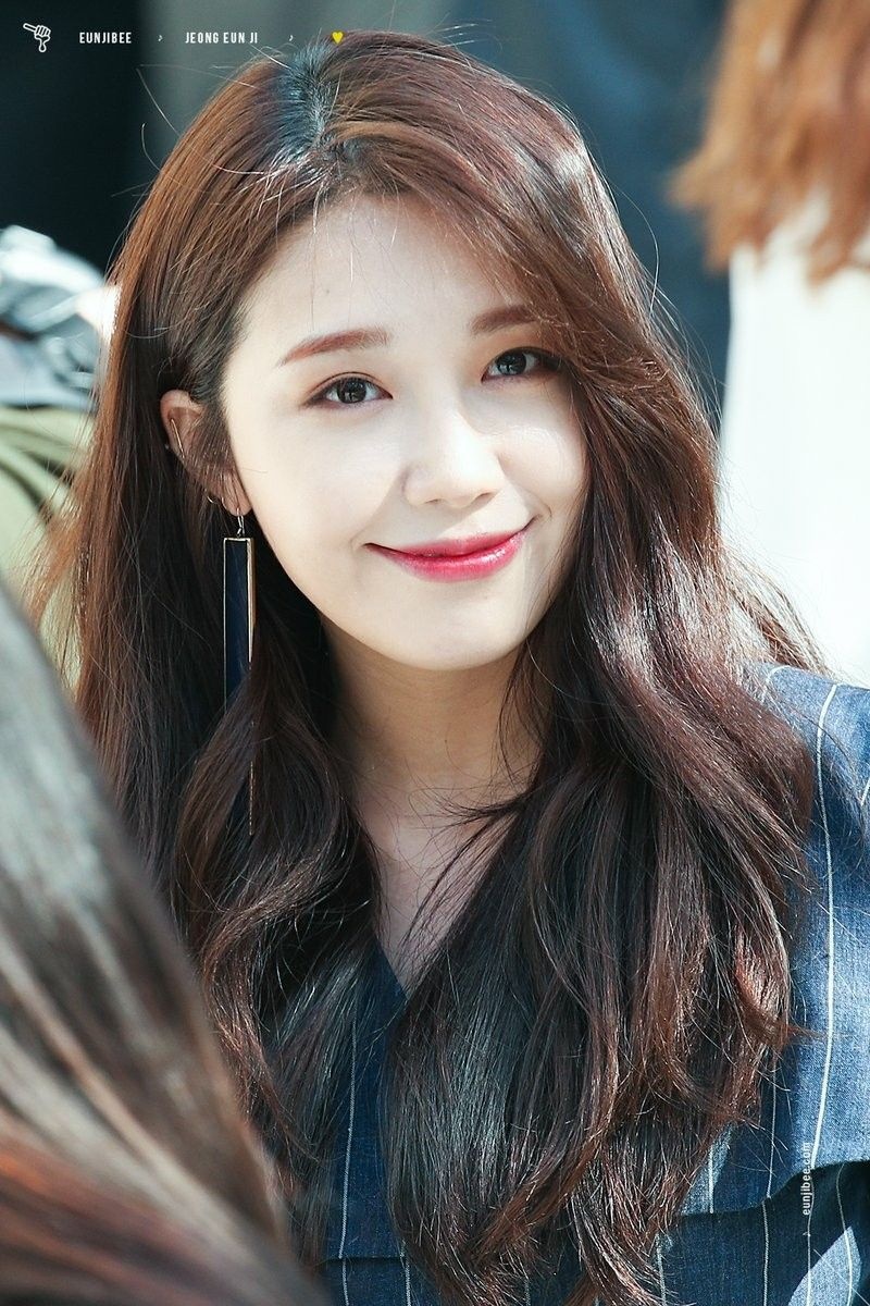 sao Kpop tra no cho gia dinh anh 1