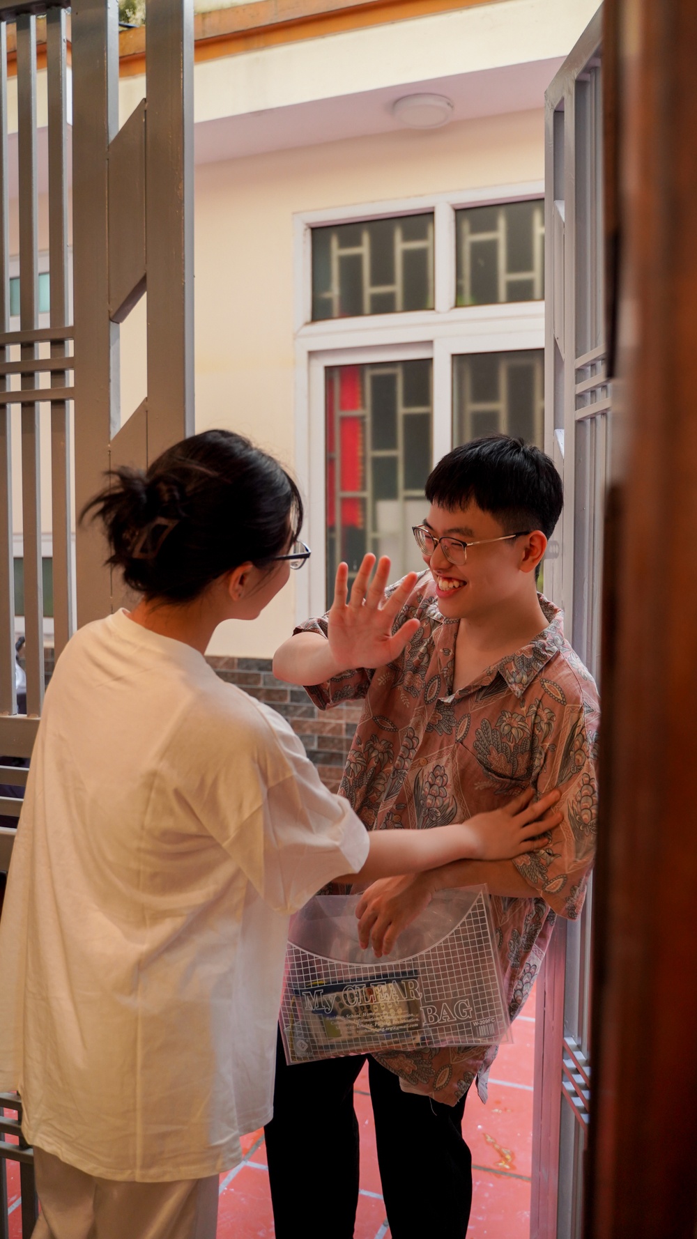 rapper Gung thi tot nghiep anh 30