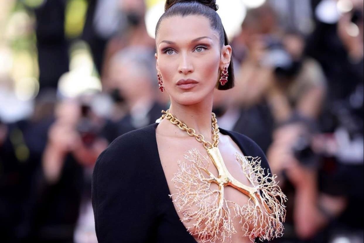 Nhung mon trang suc dat do o Lien hoan phim Cannes hinh anh