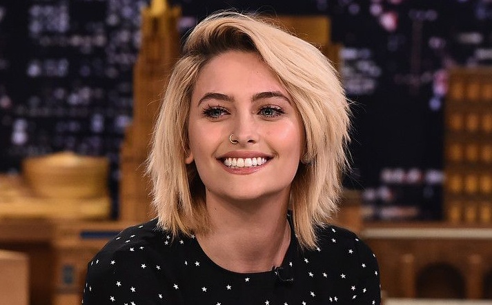 Dien xuat cua Paris Jackson hinh anh