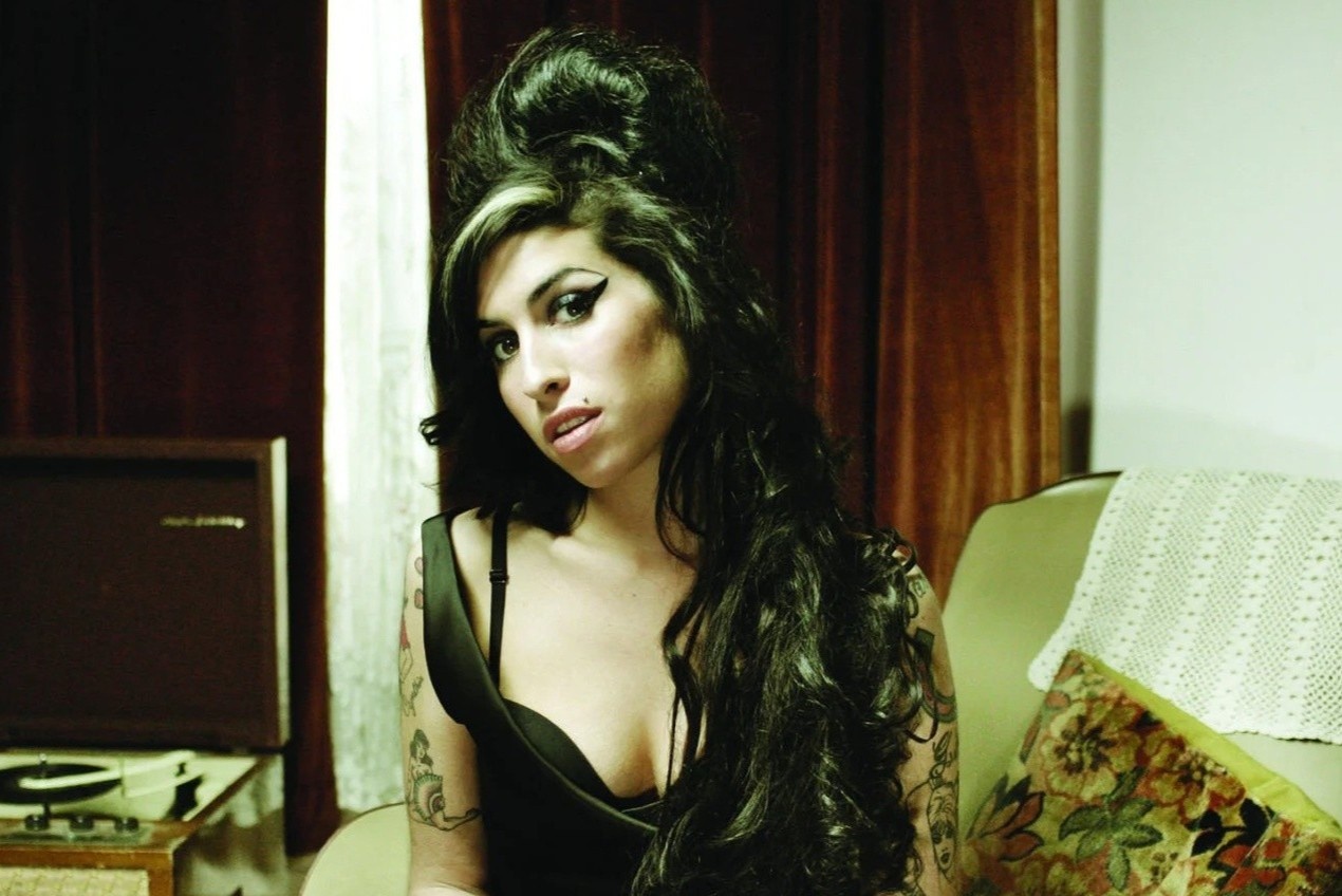 Amy Winehouse qua doi anh 1