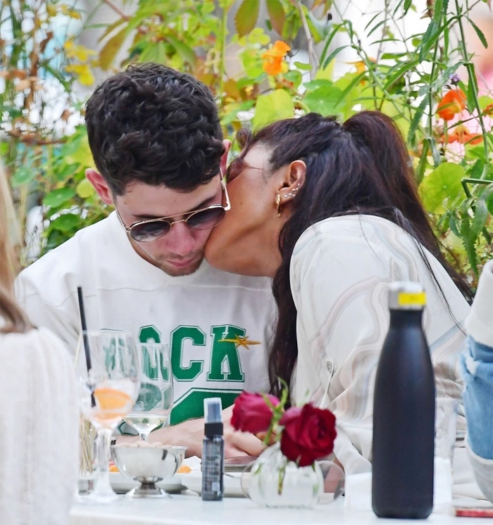 vo chong hoa hau the gioi Priyanka Chopra anh 2