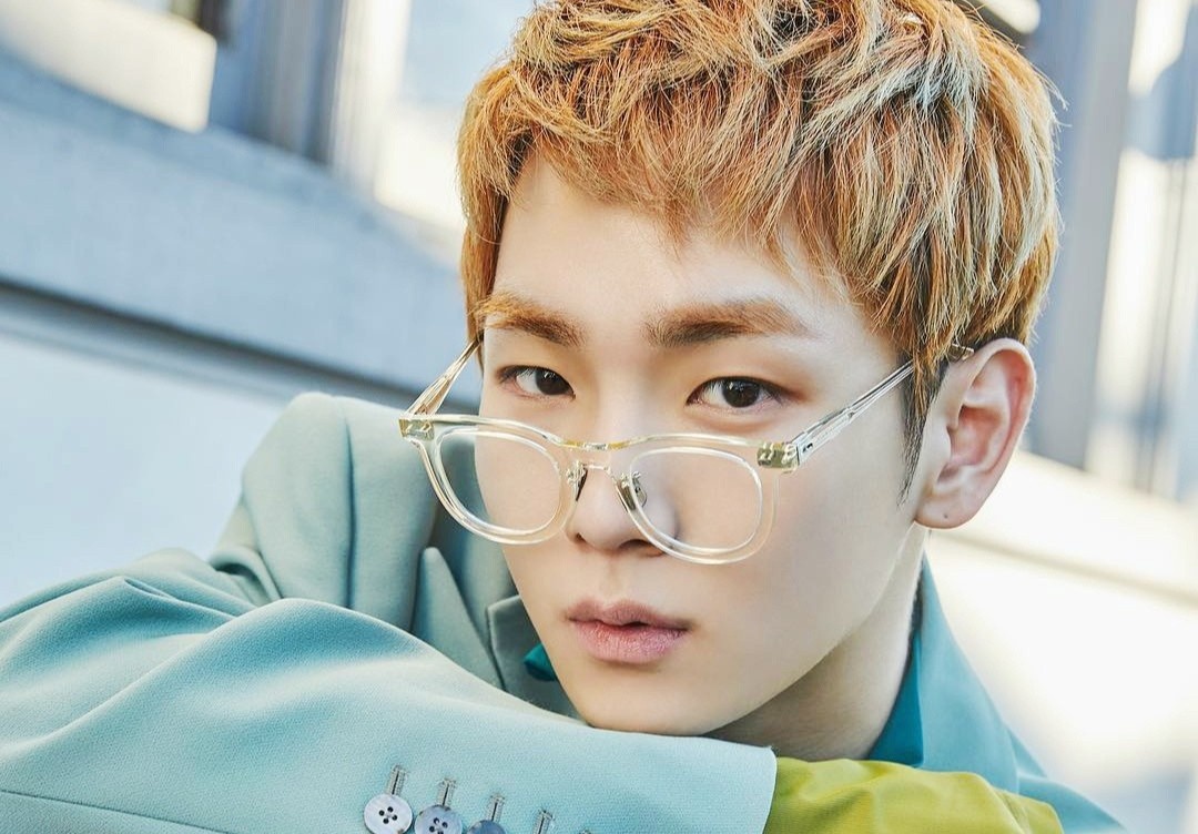 Nam ca si mia mai dong nghiep tren song truyen hinh hinh anh