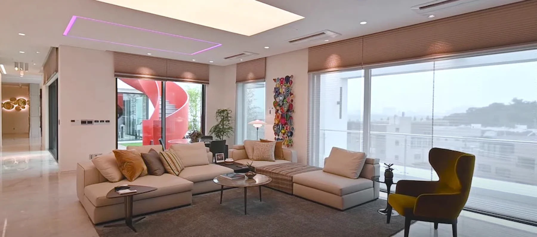 noi sinh song cua Hyun Bin va Son Ye Jin anh 1