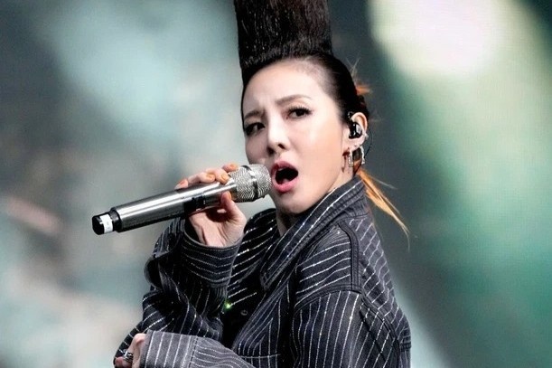 Bat ngo o san khau Coachella 2022 hinh anh