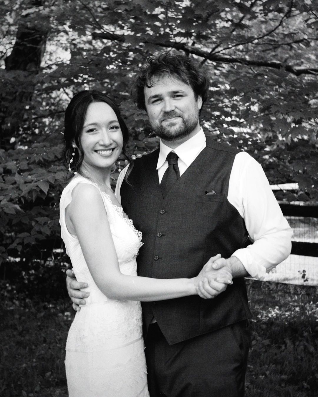 Anna Truong con gai My Linh cuoi anh 1