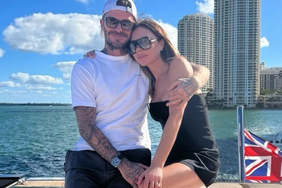 Hang hang khong British Airways bi to thien vi Victoria Beckham hinh anh