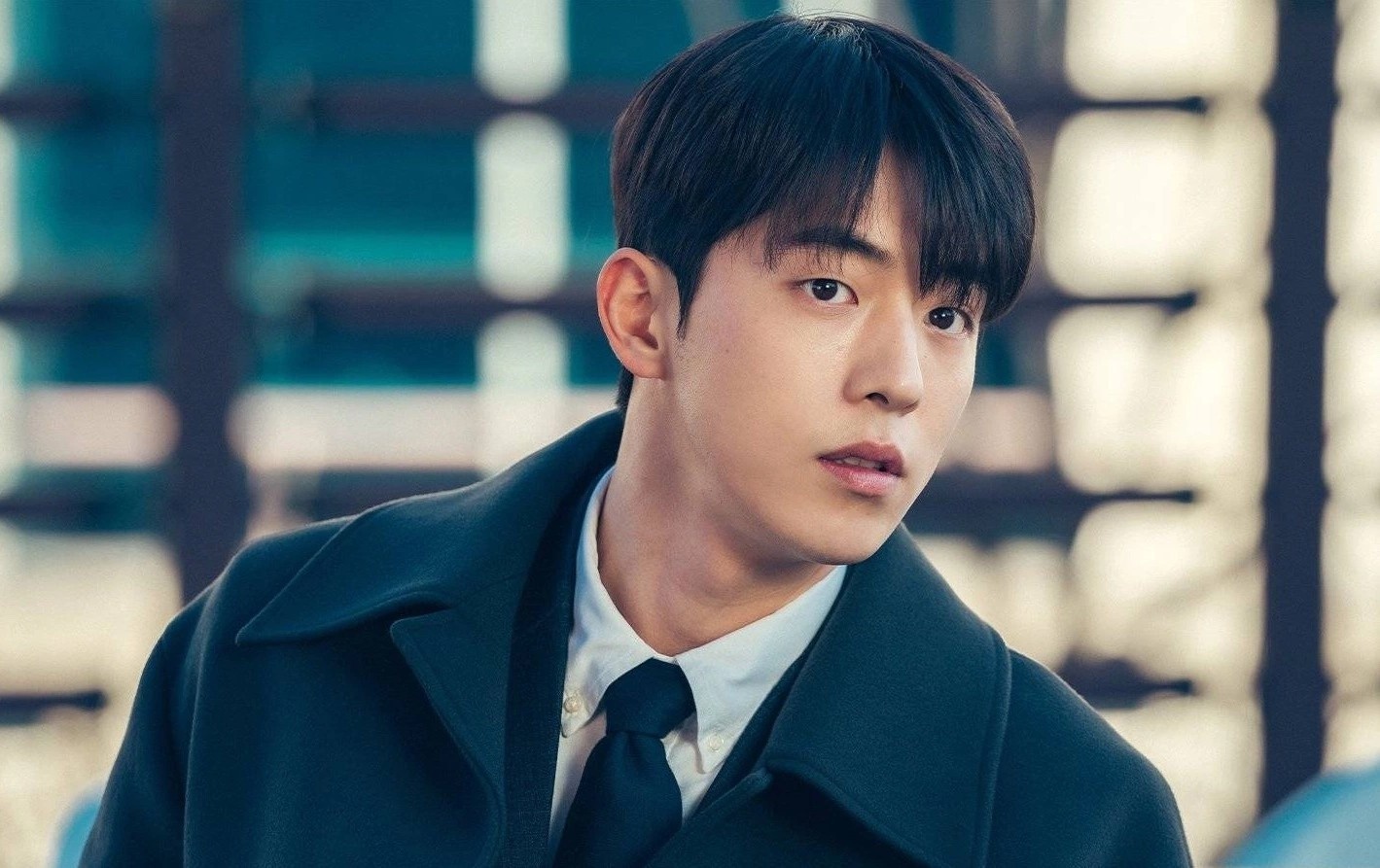 Nam Joo Hyuk bi to bat nat hoc duong hinh anh