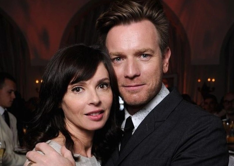 Tai tu 'Star Wars' thua nhan ly hon vi buc anh ngoai tinh hinh anh