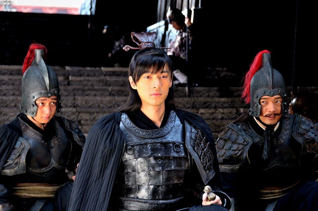 hoang tu co trang ho ca anh 7