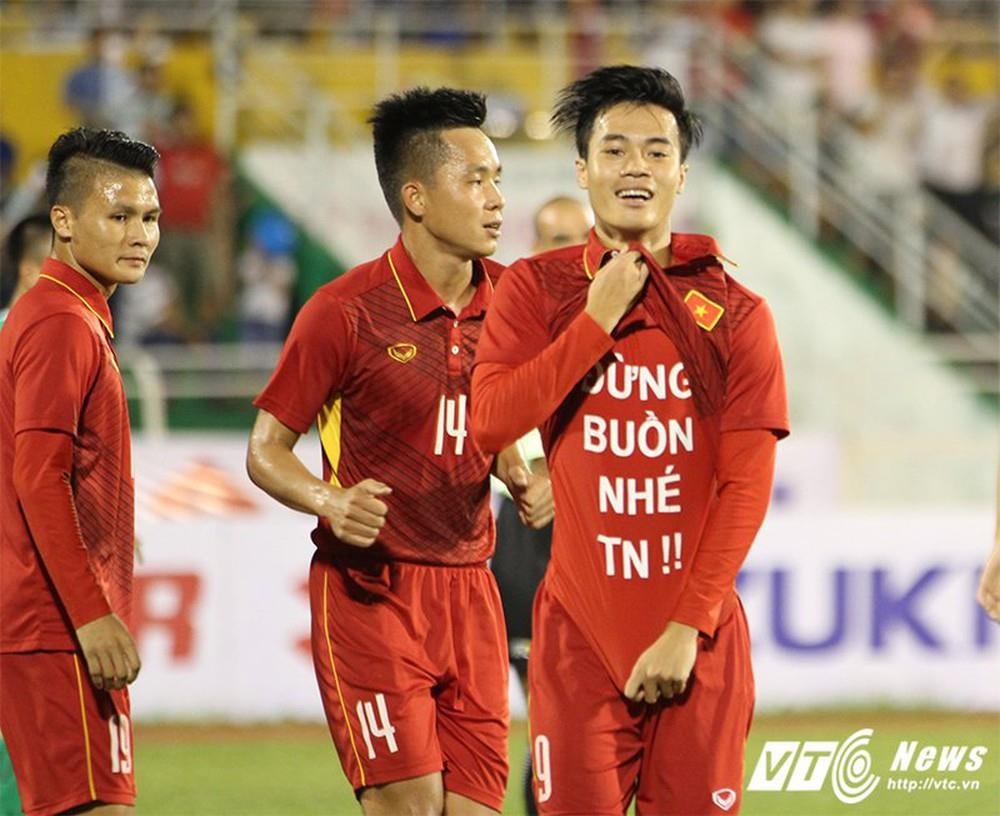 trang phục thi đấu trong bóng đá ảnh 4 trang phuc thi dau trong bong da anh 4