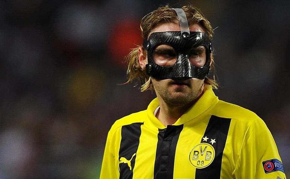 trang phục thi đấu trong bóng đá ảnh 7 trang phuc thi dau trong bong da anh 7