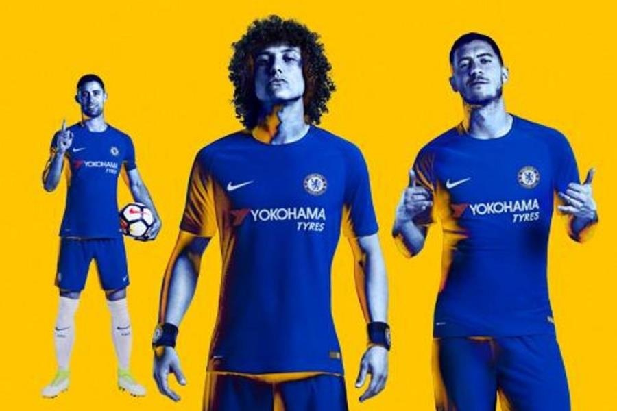 Quy dinh ve trang phuc thi dau trong bong da khong phai ai cung biet hinh anh