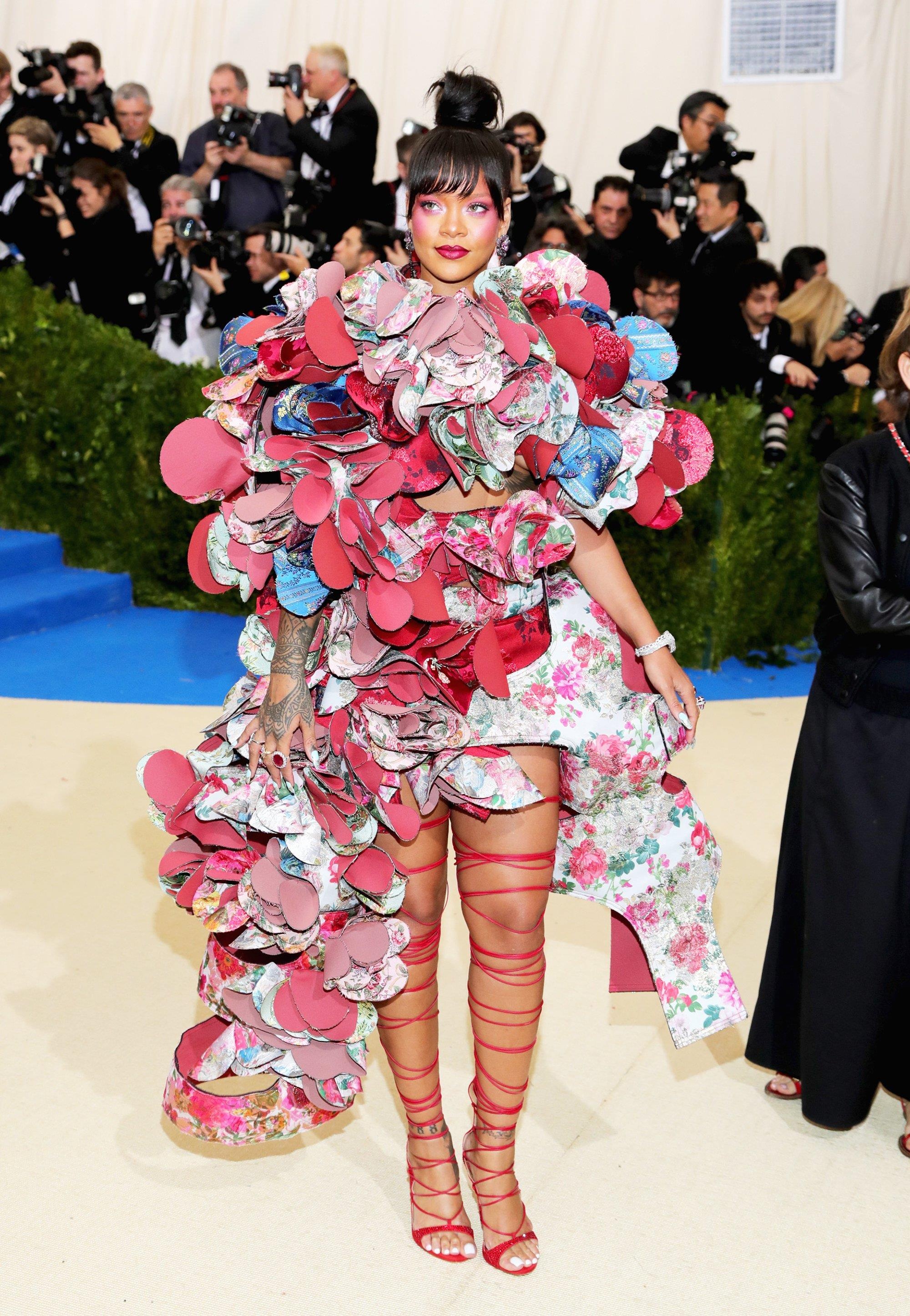 trang phuc Met Gala anh 2