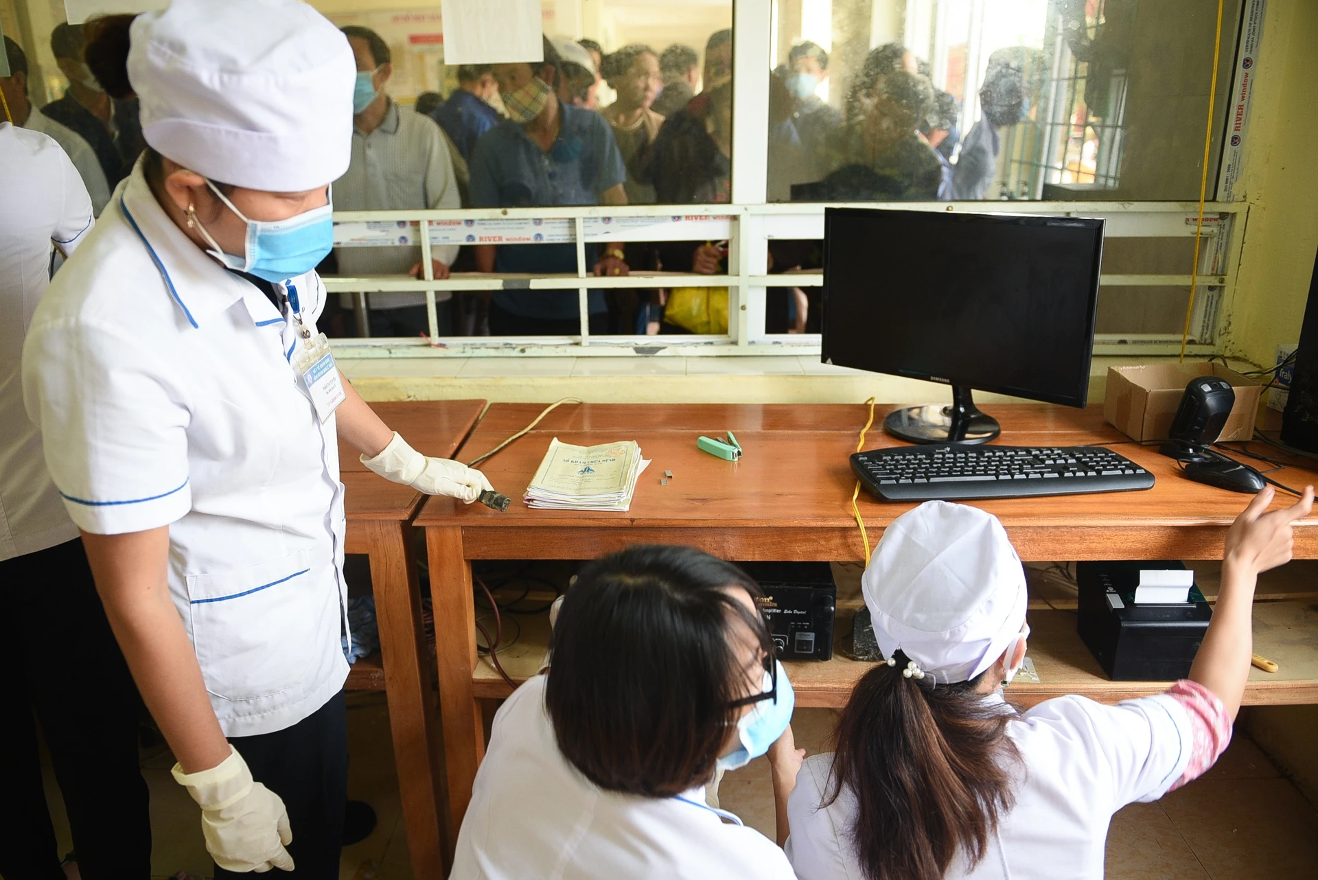 Benh vien Le Thuy chat cung nguoi kham sau lu anh 6