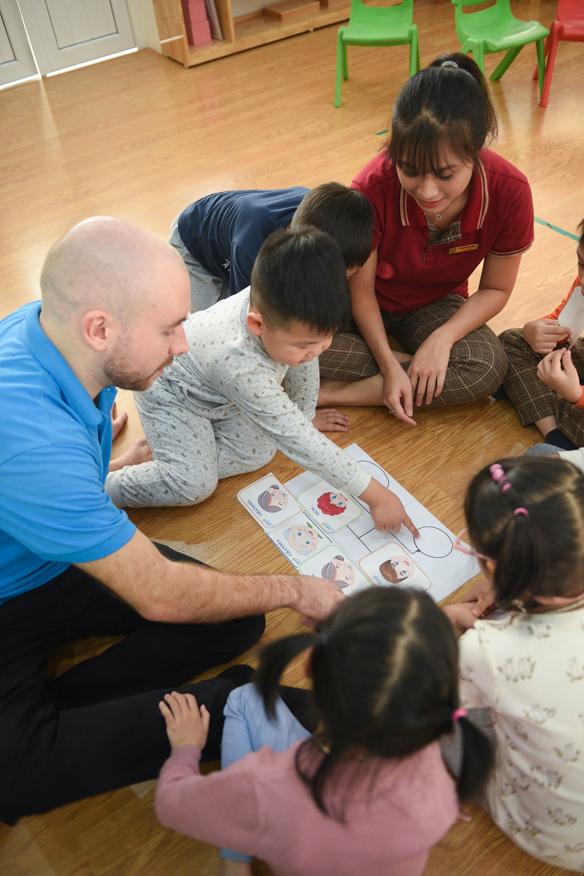 mot ngay ban ron cua giao vien mam non anh 10