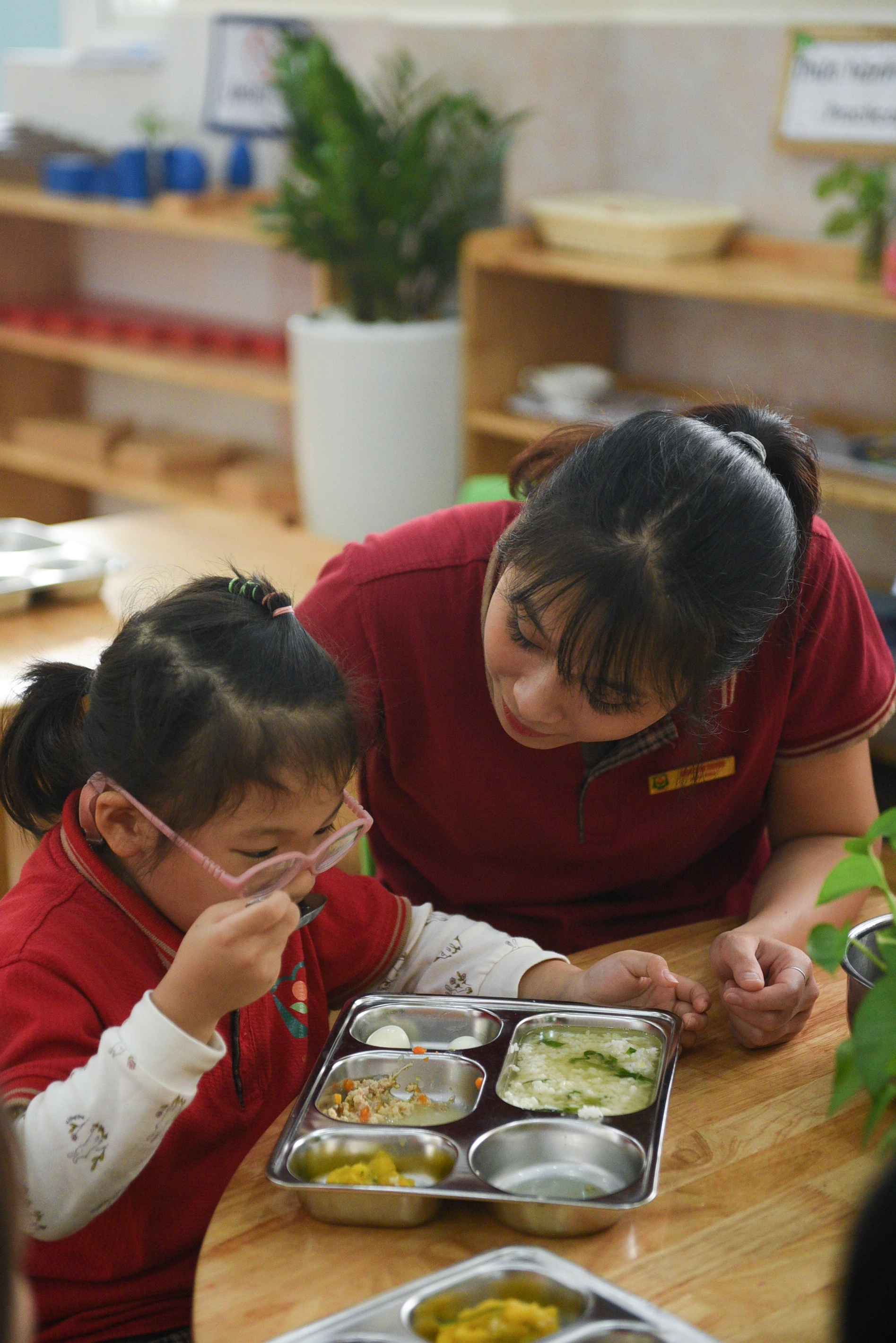 mot ngay ban ron cua giao vien mam non anh 18