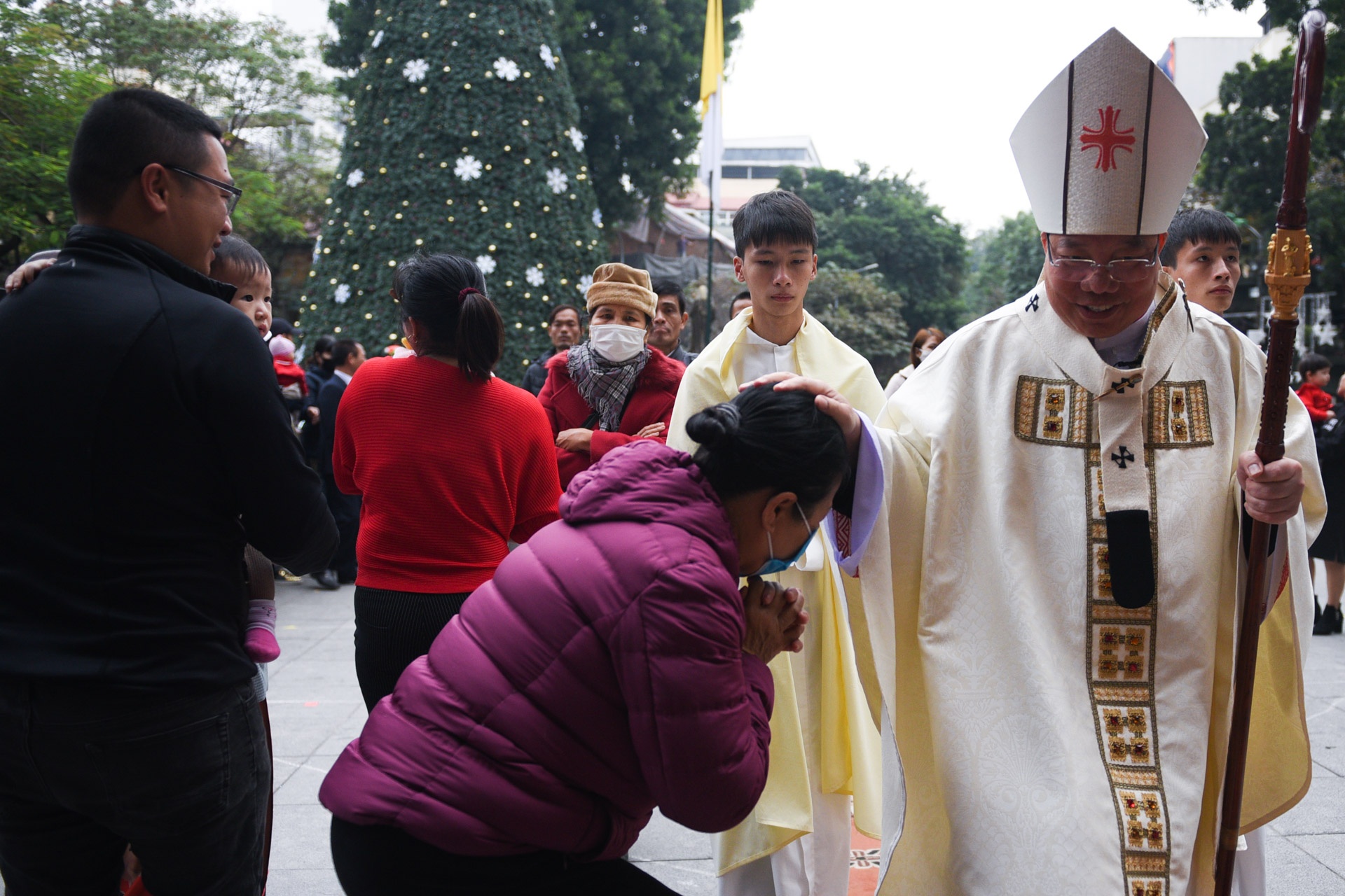 dai le Giang sinh,  nguoi theo dao Thien Chua anh 10