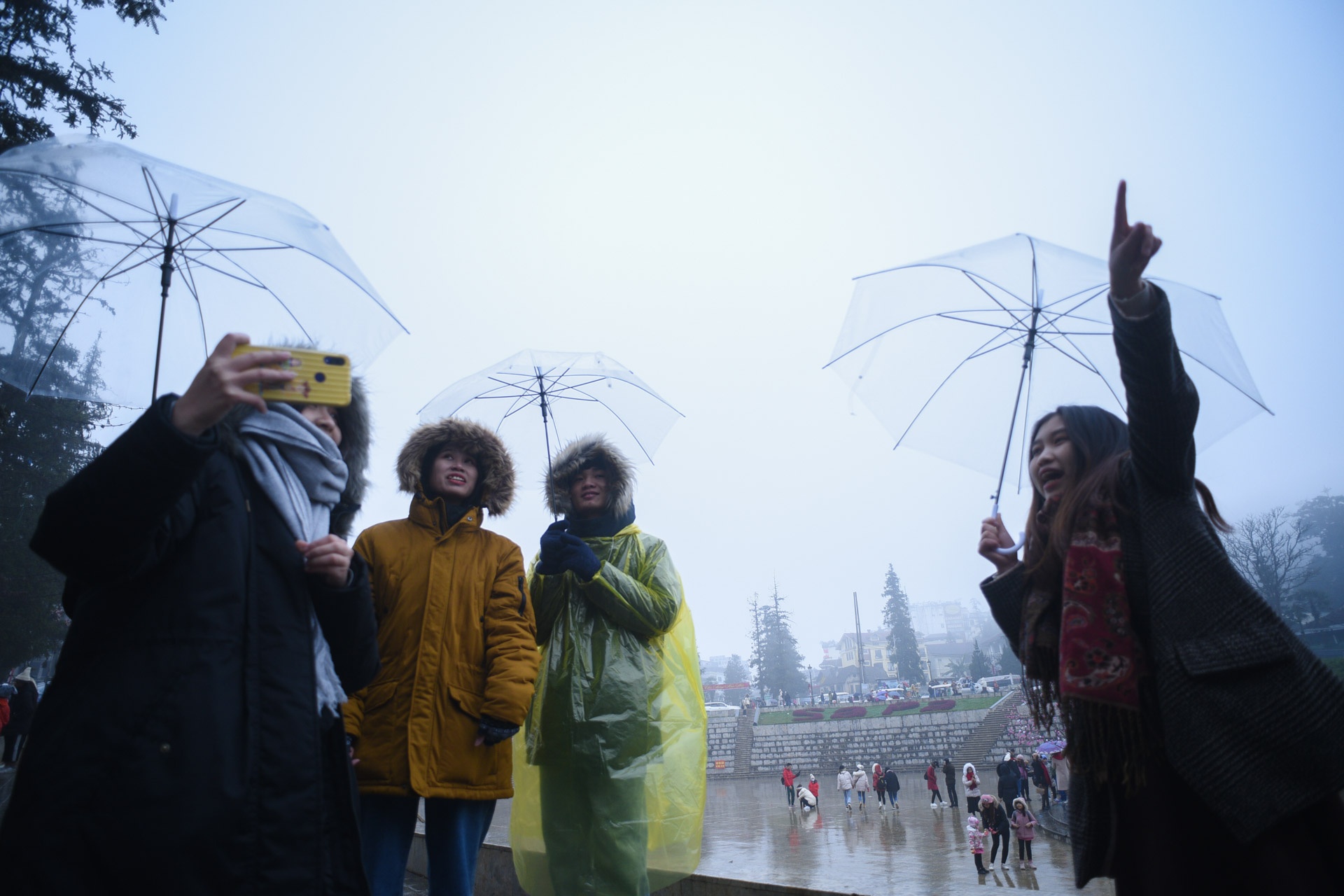 Sa Pa chat cung nguoi,  du lich Tet duong anh 2