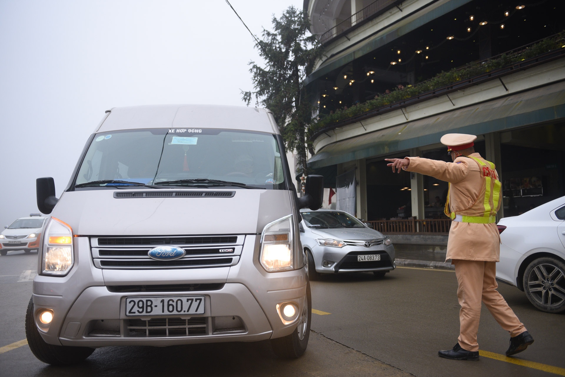 Sa Pa tac duong,  nghi tet duong lich anh 3