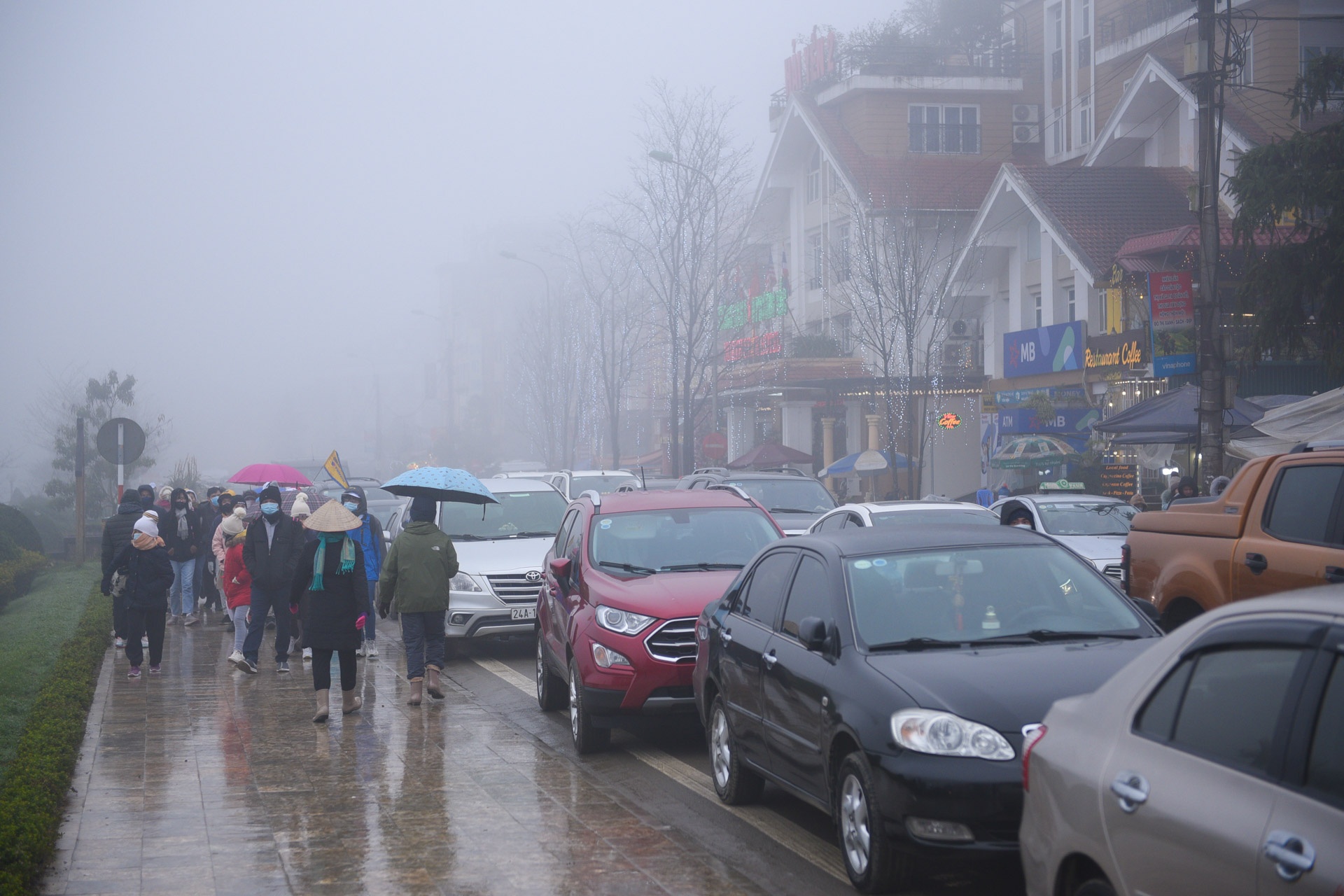 Sa Pa tac duong,  nghi tet duong lich anh 2