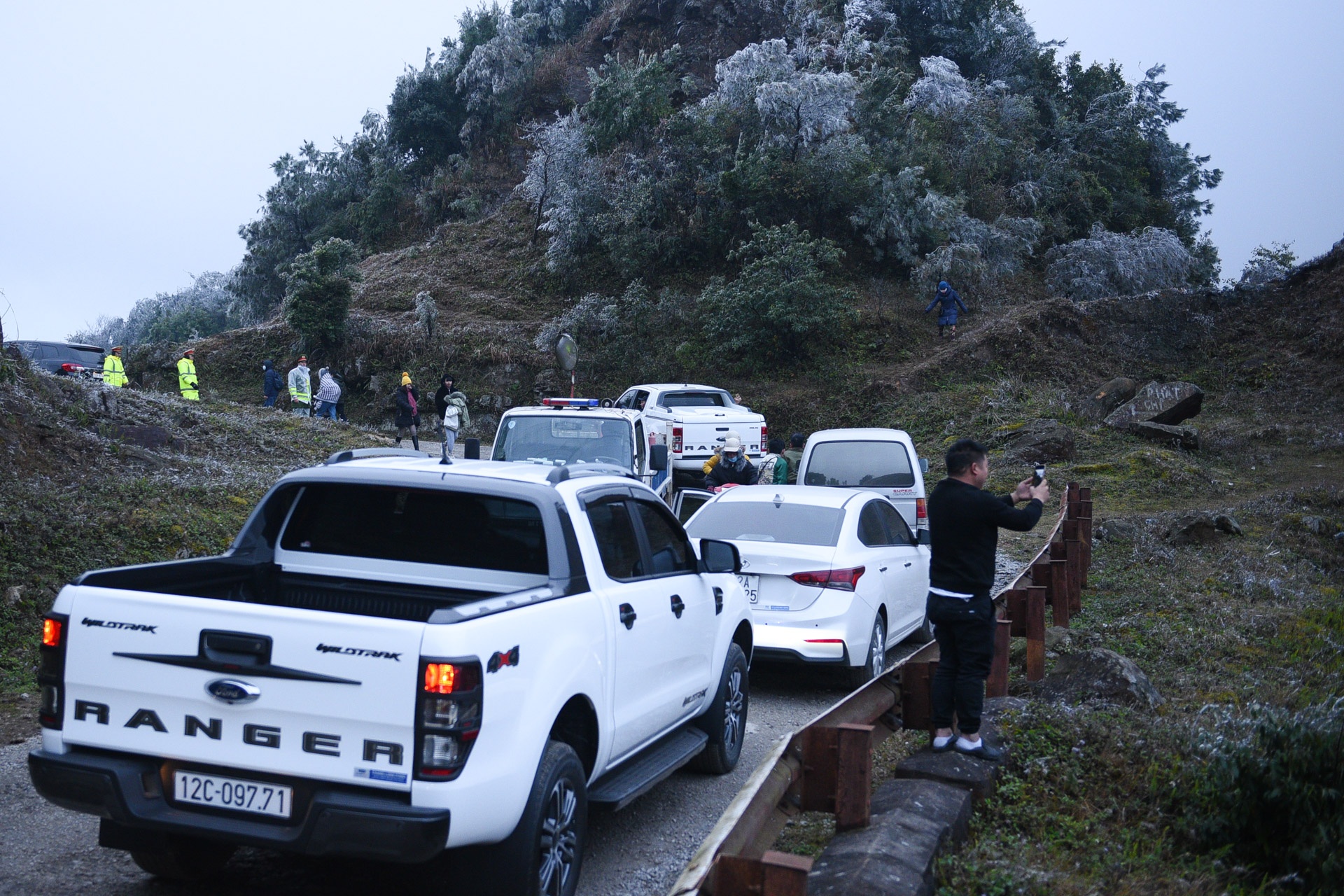 Mau Son xuat hiejn bang tuyet,  ret dam ret hai anh 4