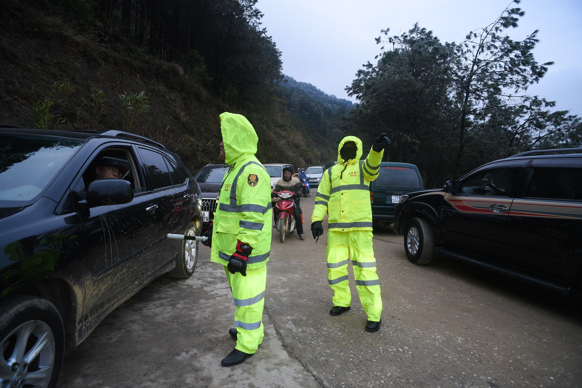 Mau Son xuat hiejn bang tuyet,  ret dam ret hai anh 9