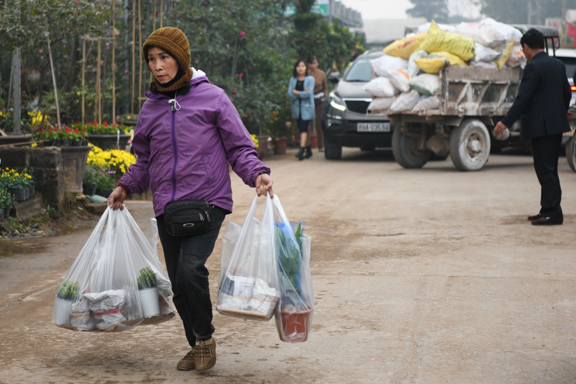 Cho hoa ngay tet,  cho hoa tap nap anh 11
