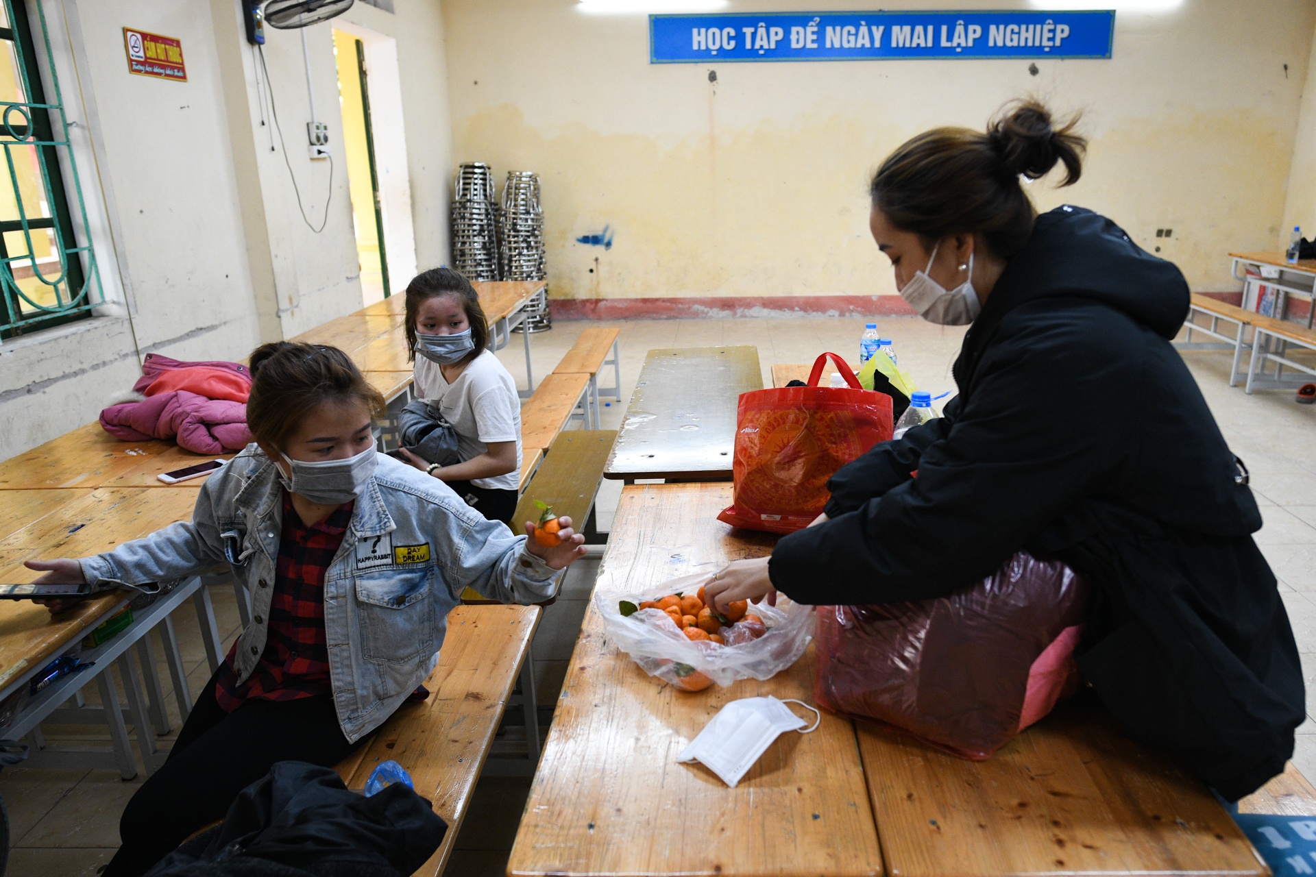 Ben trong khu vuc cach ly F1 anh 7