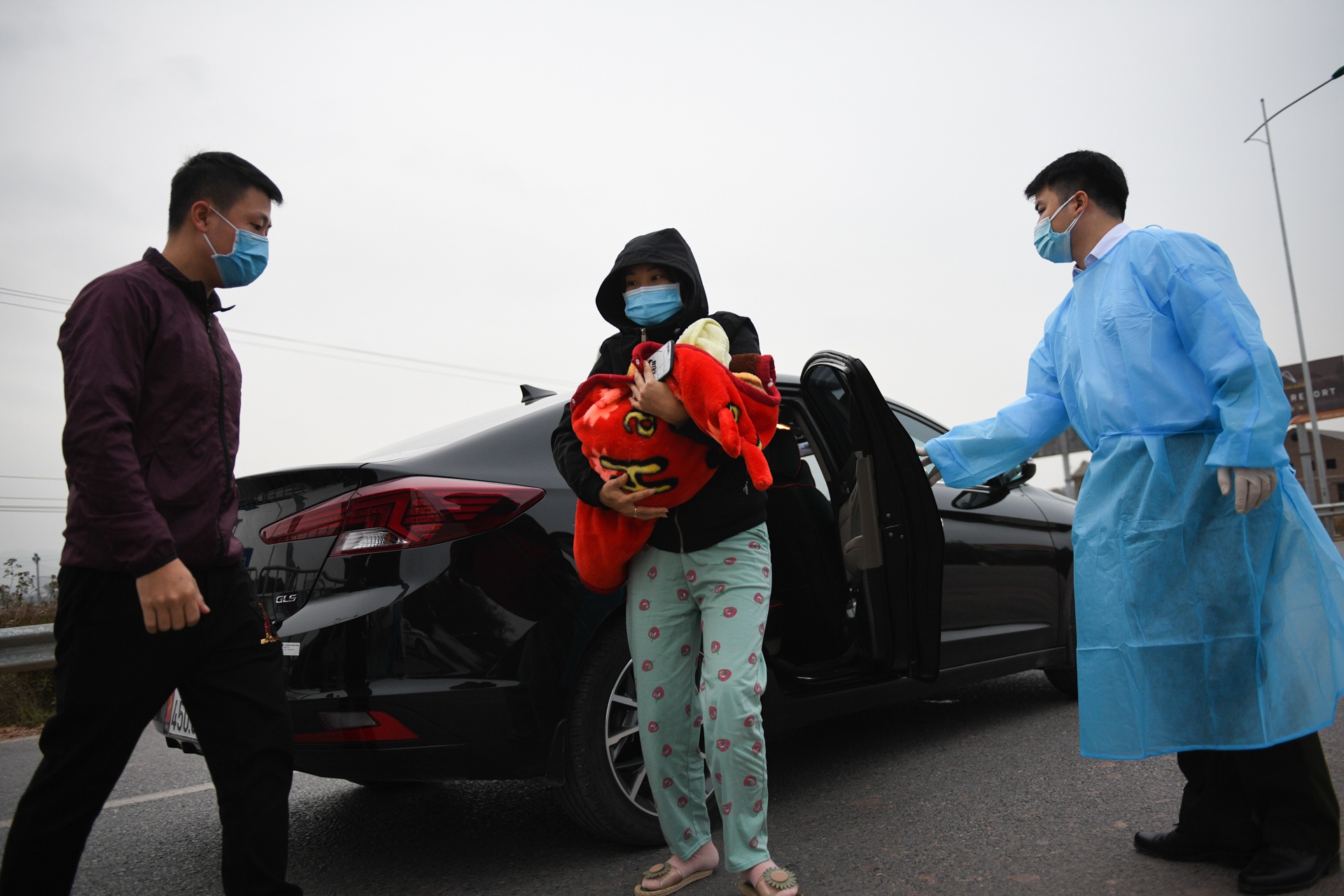 khong kip chao vo khi vao tam dich Hai Duong anh 15