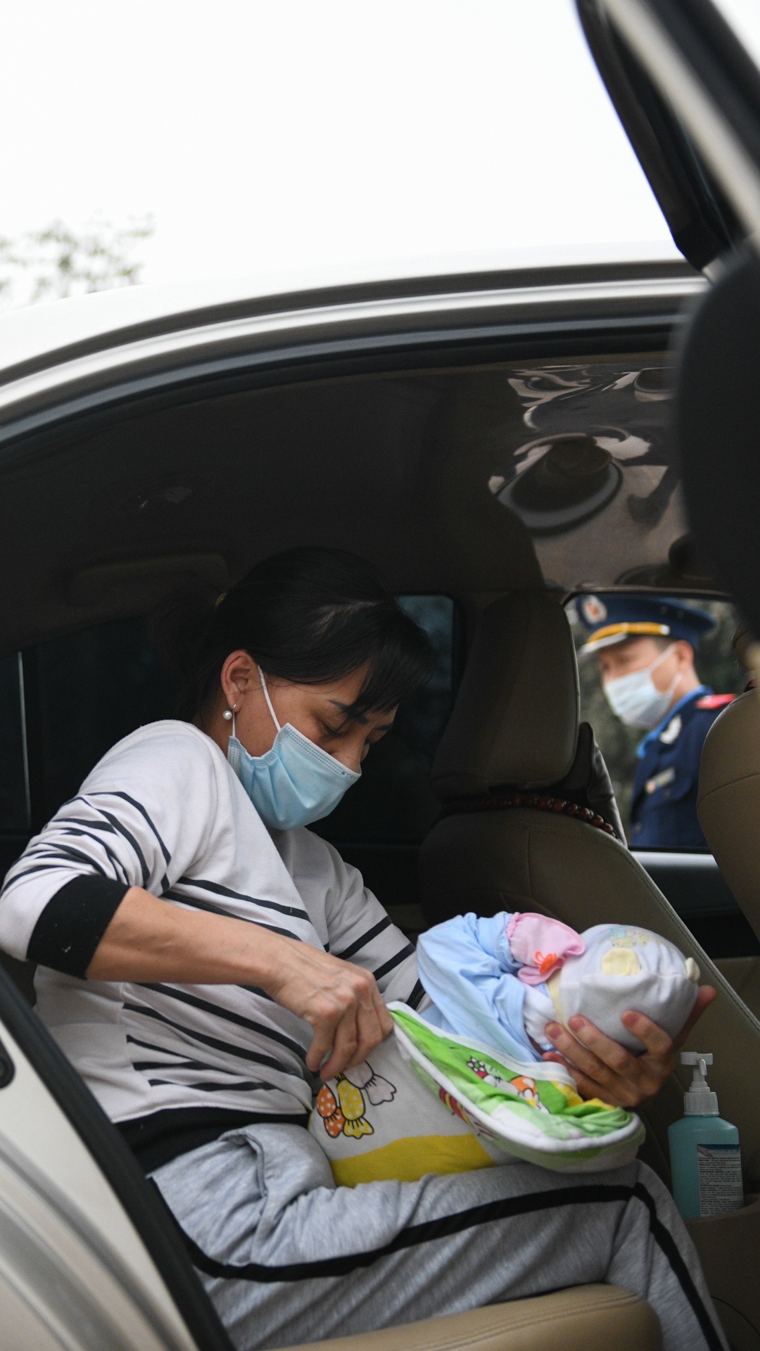 khong kip chao vo khi vao tam dich Hai Duong anh 18