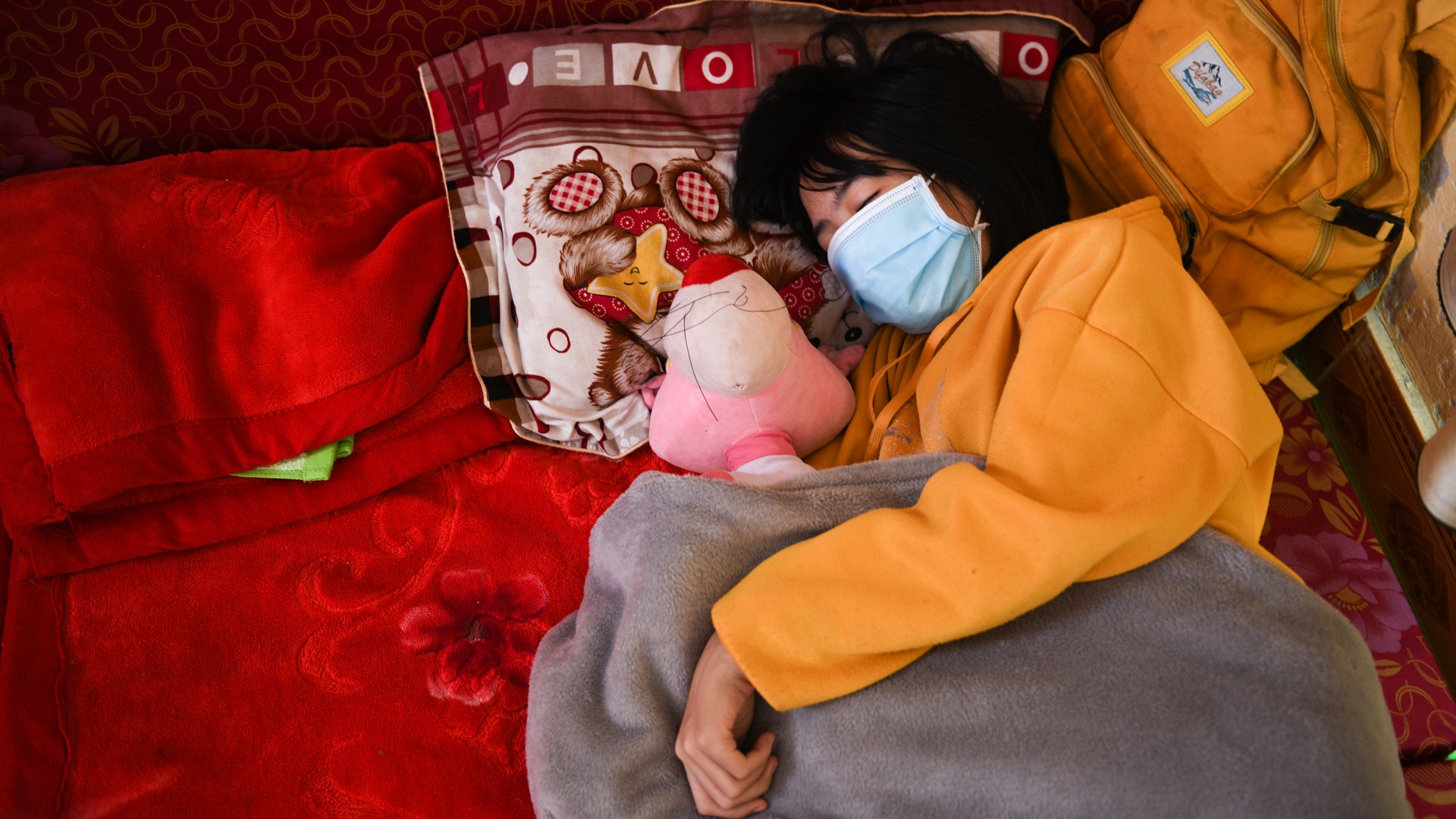 hoc sinh cach ly tap trung anh 29