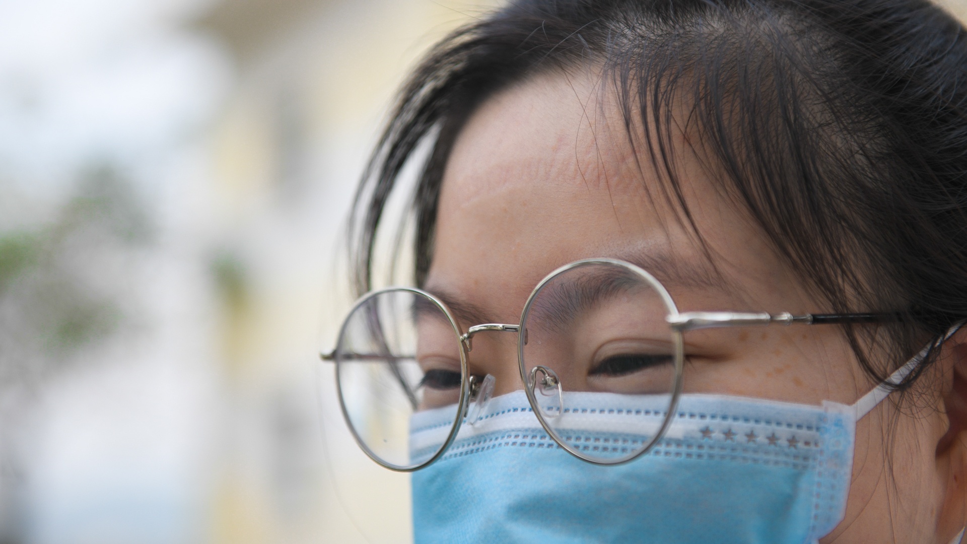 Sinh vien y te,  an tet trong khu cach ly anh 23