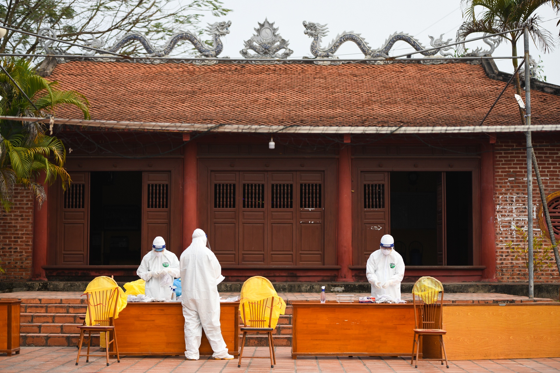 lay mau xet nghiem toan TP Chi Linh anh 4