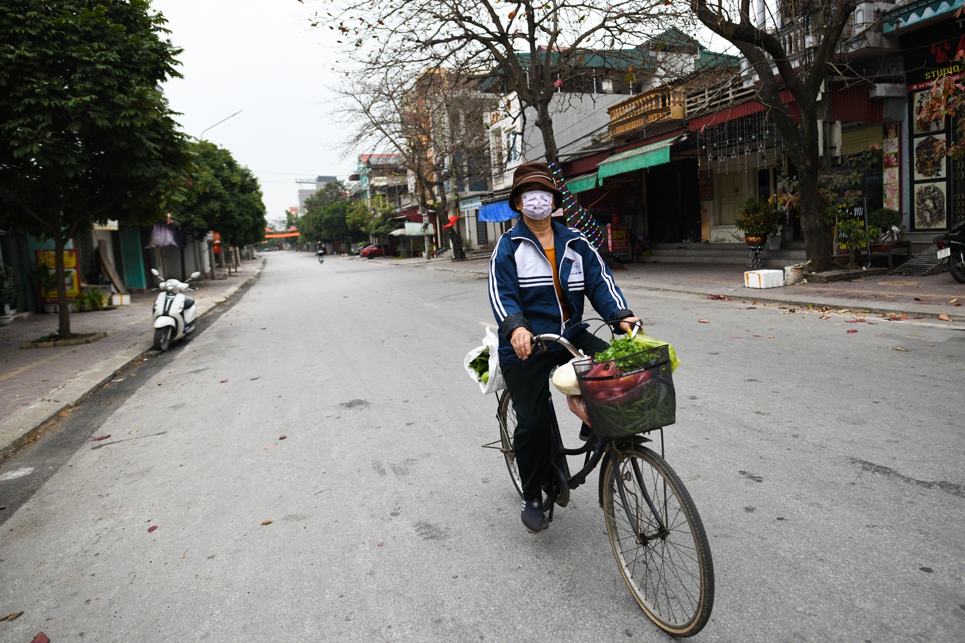 Gian cach xa hoi o Hai Duong anh 1