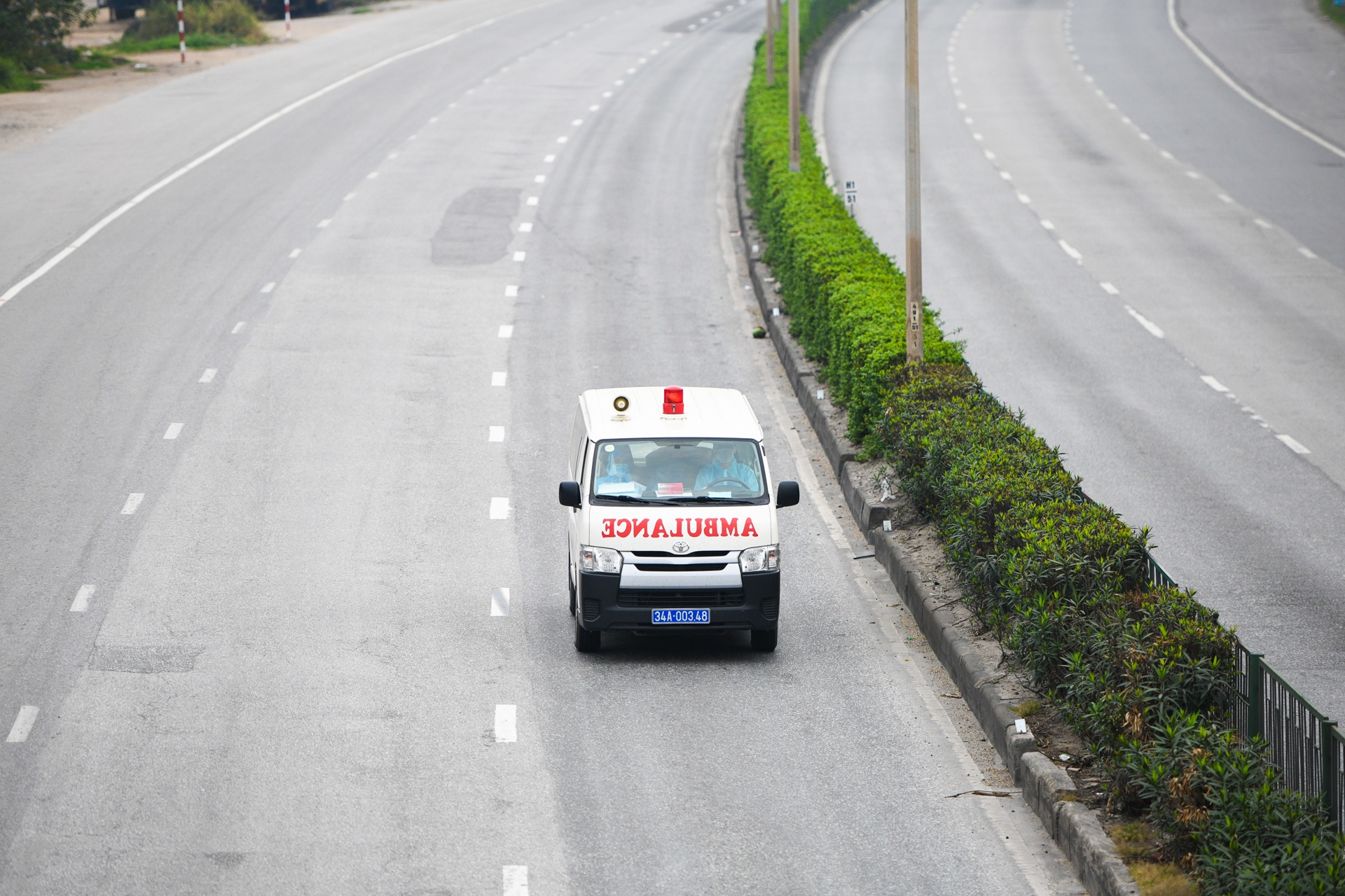 Quoc lo 5 vang lang giua dai dich Covid-19 hinh anh