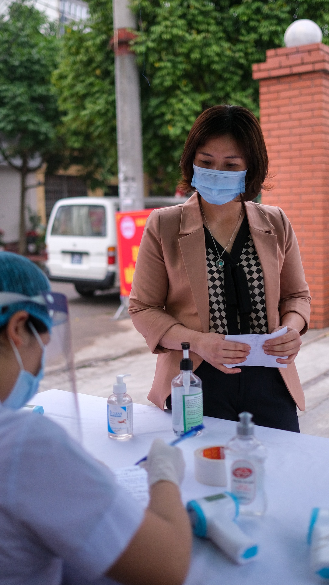 Tiêm chủng vaccine Covid-19 tại Hải Dương ảnh 10 Tiem chung vaccine Covid-19 tai Hai Duong anh 10