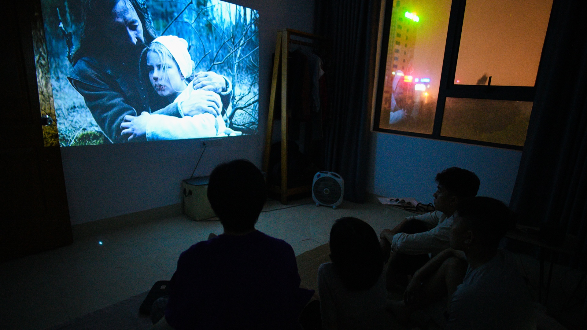 lam nghe tu do,  co gai bo viec van phong anh 31