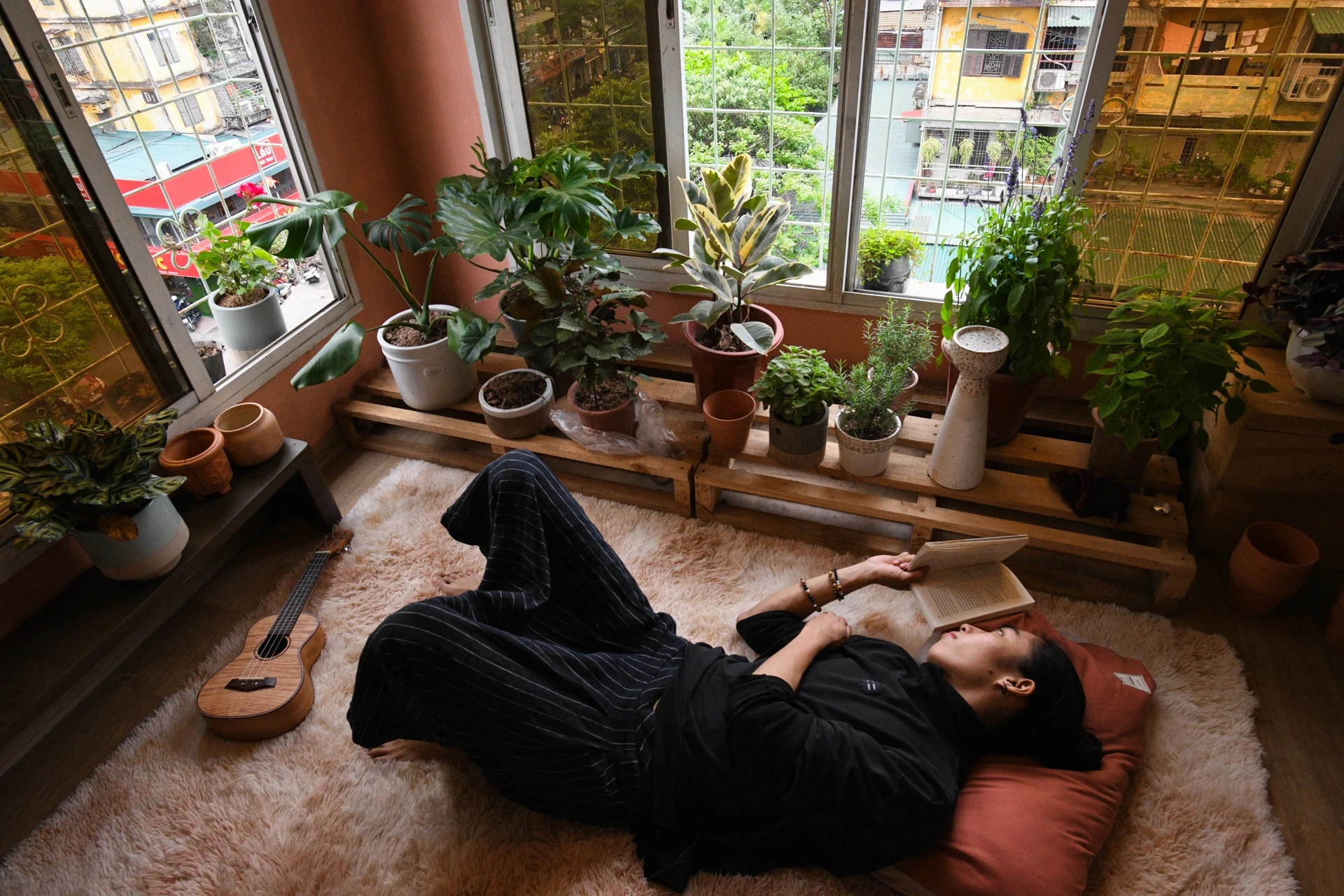 Kinh doanh trong khu tap the,  cuoc song trong cac khu tap the anh 1