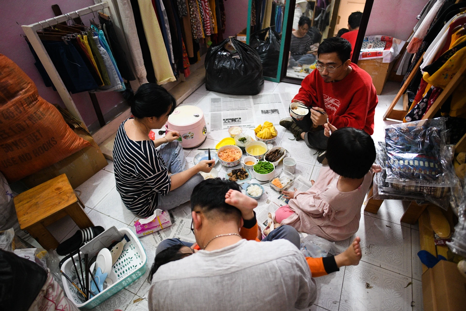 Kinh doanh trong khu tap the,  cuoc song trong cac khu tap the anh 15