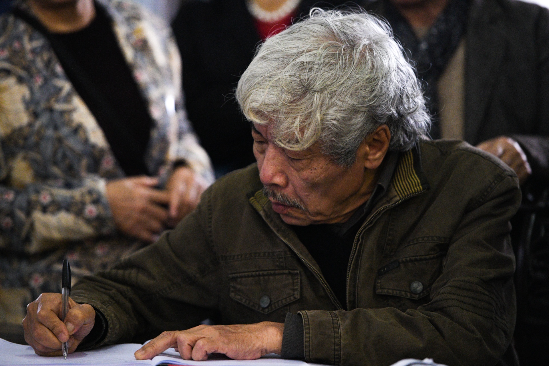 Nguyen Huy Thiep anh 6