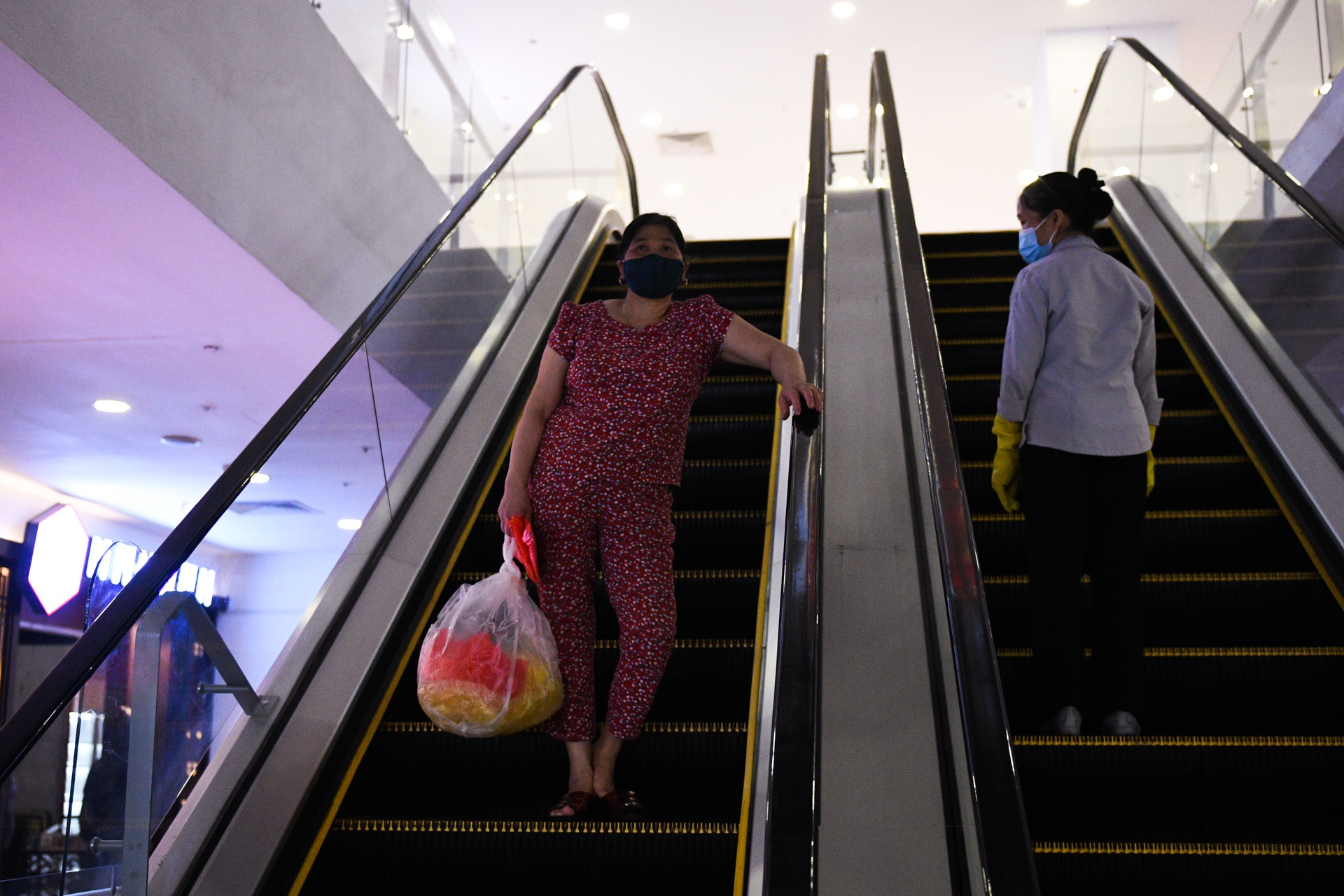 Trung tam thuong mai Ha Noi anh 2