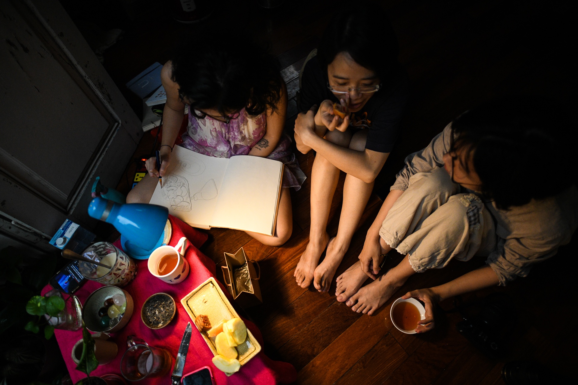 nu nguoi mau khoa than,  dam me hoi hoa anh 28