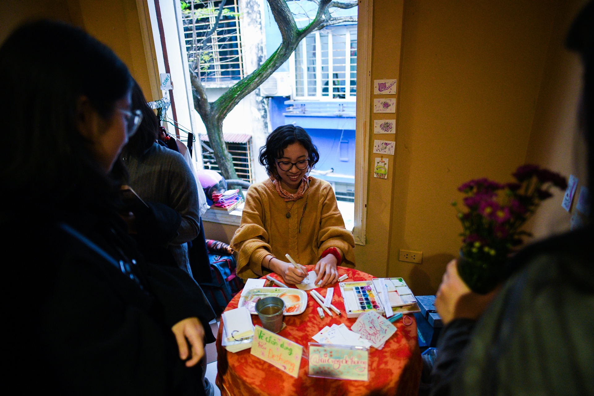 nu nguoi mau khoa than,  dam me hoi hoa anh 21